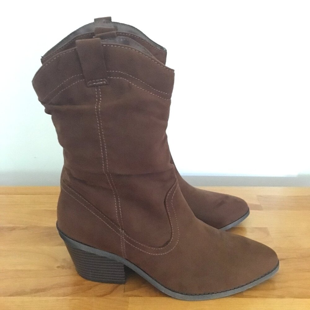 Jellypop Cowgirl Ventura Booties Brown Suede Size 9.5 BRAND NEW